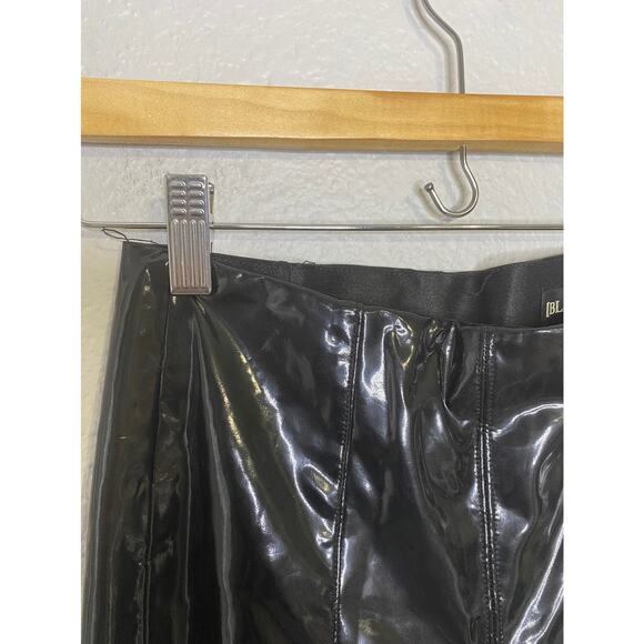 BLANKNYC Patent Legging Dominatrix 24 - Picture 9 of 12
